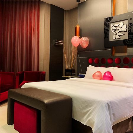 Pingtung Go Shine Motel מראה חיצוני תמונה