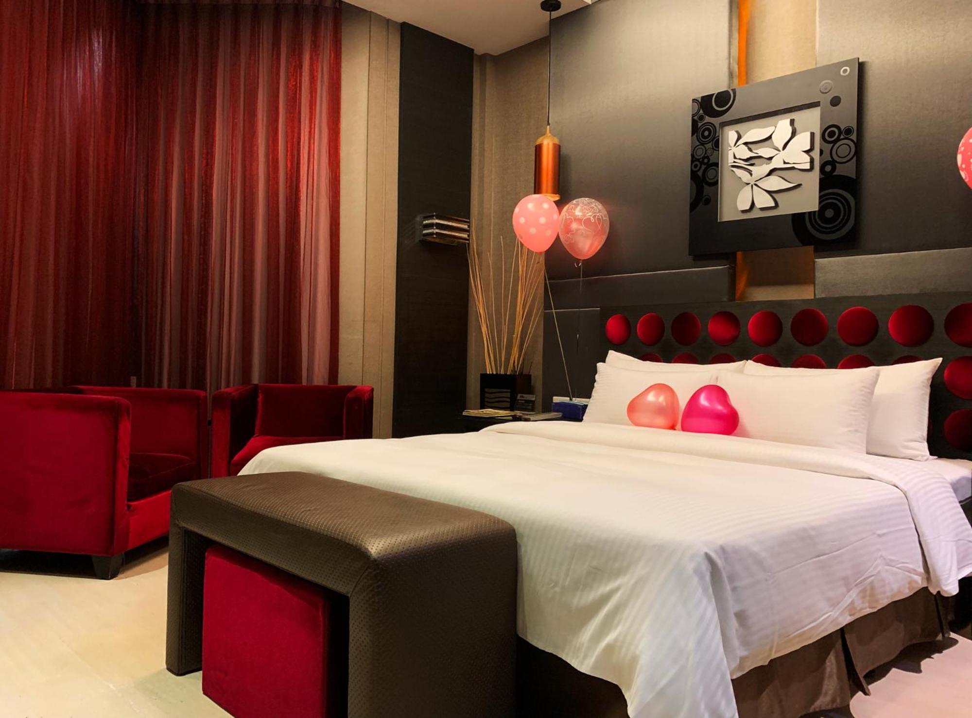 Pingtung Go Shine Motel מראה חיצוני תמונה