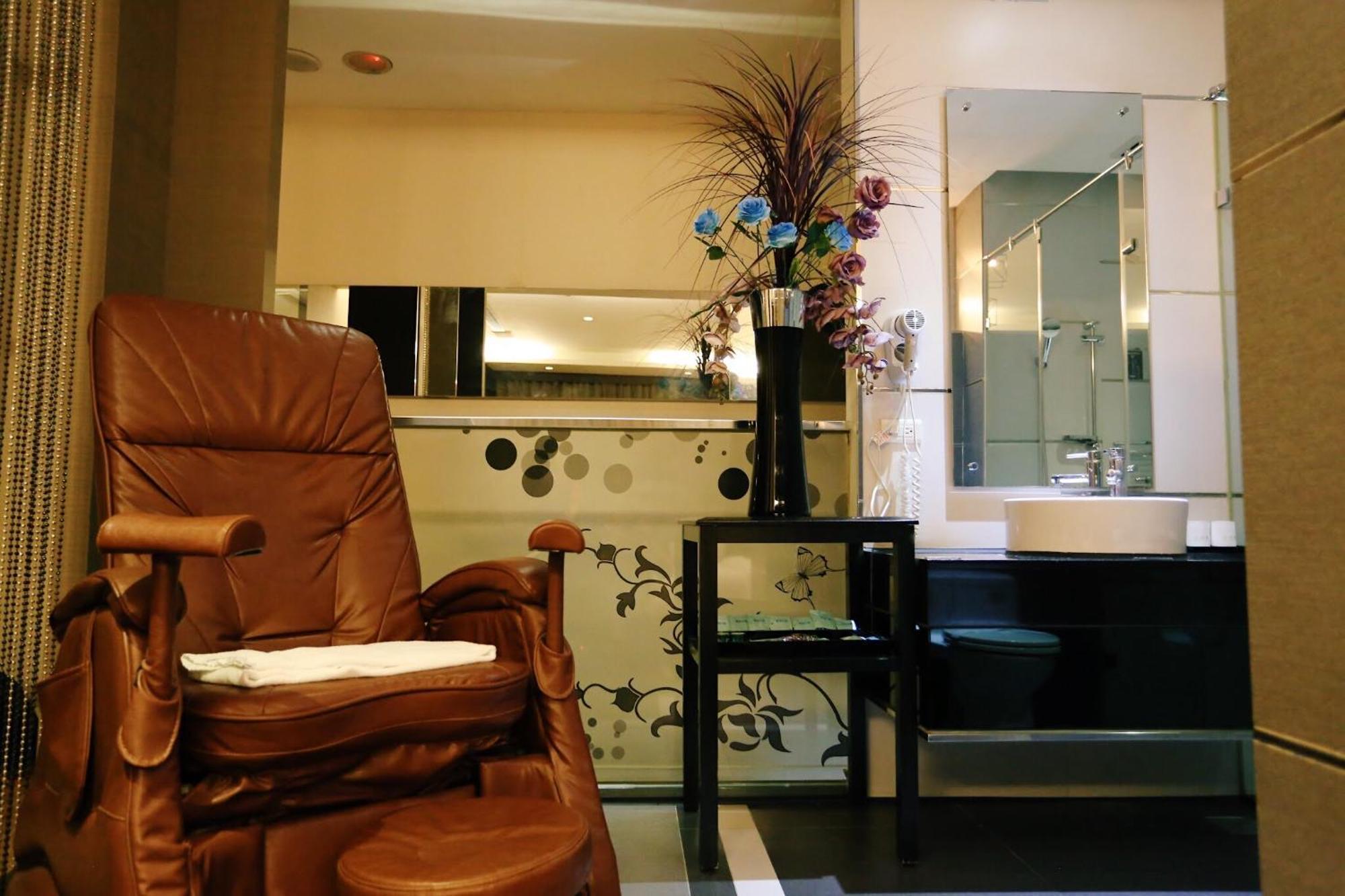 Pingtung Go Shine Motel מראה חיצוני תמונה