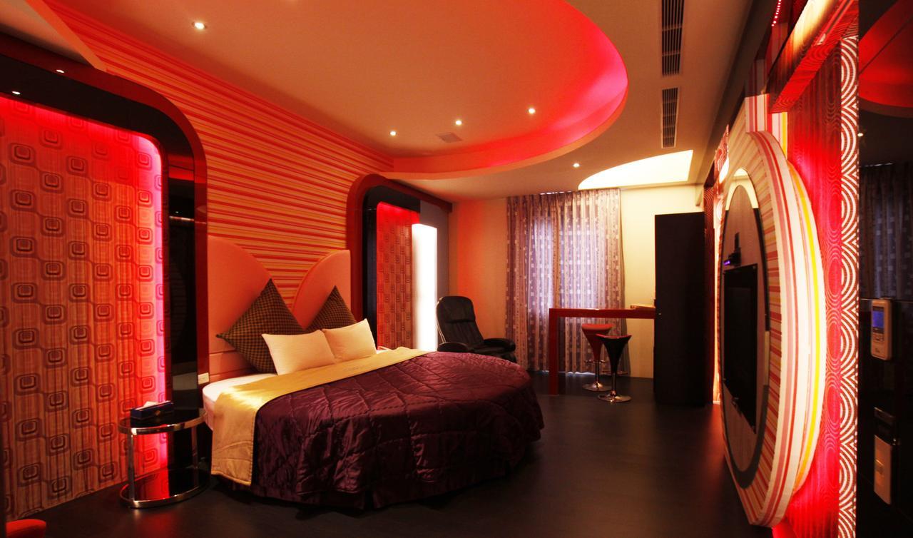 Pingtung Go Shine Motel מראה חיצוני תמונה